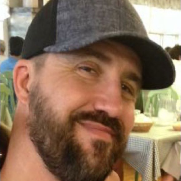 Meet your Posher, Chris - Picture 1 of 1